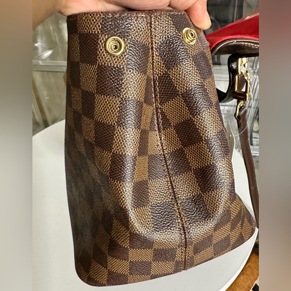 louis vuitton backpack checkered brown Jake Damier Ebene Bag the design takes on a slight vintage feel LOUIS VUITTON Discovery Cargo Backpack